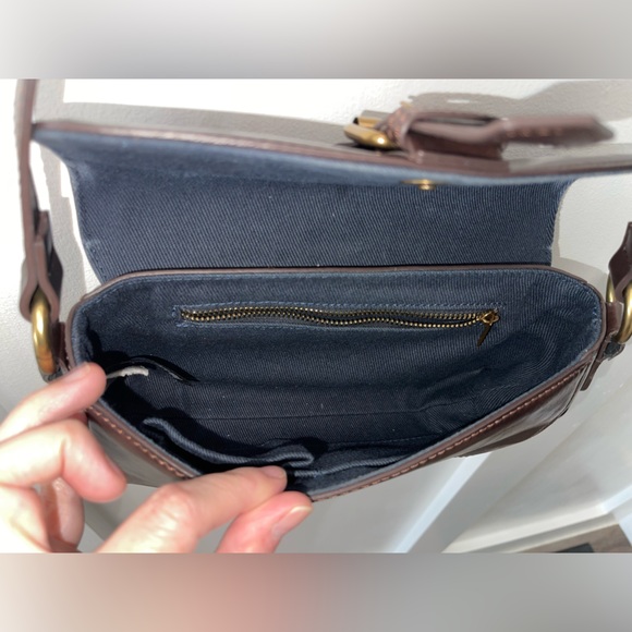 Brandy Melville Brown Buckle Shoulder Bag Purse Women's Faux Leather - Picture 8 of 9